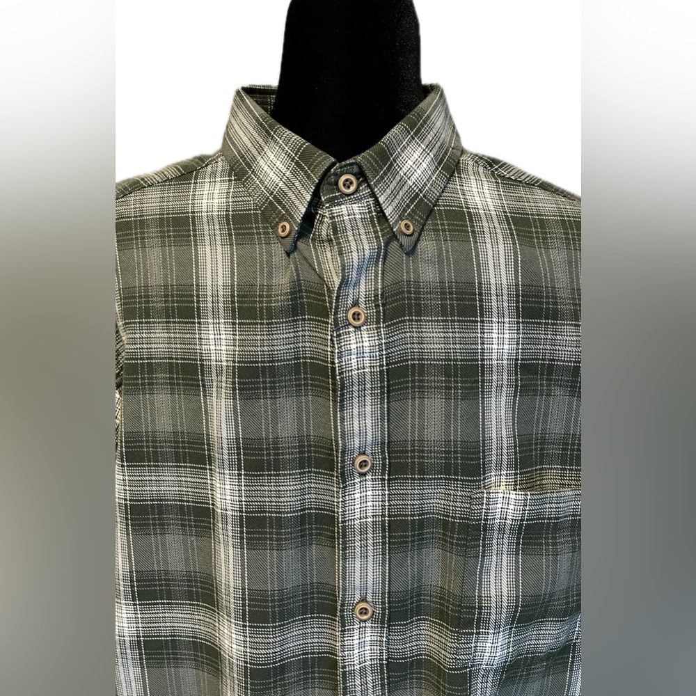 ROWM Green Plaid Button Down Long Sleeve  Shirt size XLT
